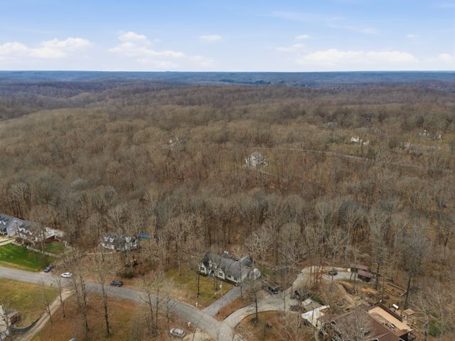 1004 Timber Ridge Ct, Kingston Springs, TN 37082