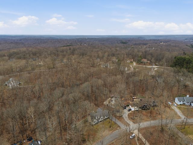 1004 Timber Ridge Ct, Kingston Springs, TN 37082