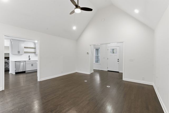 1004 Timber Ridge Ct, Kingston Springs, TN 37082