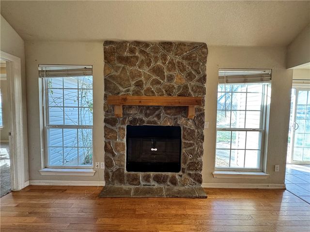 261 Carrington Avenue, Springdale, AR 72764