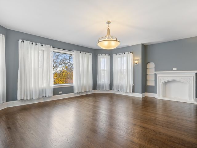 7649 S Yates Boulevard 3, Chicago, IL 60649