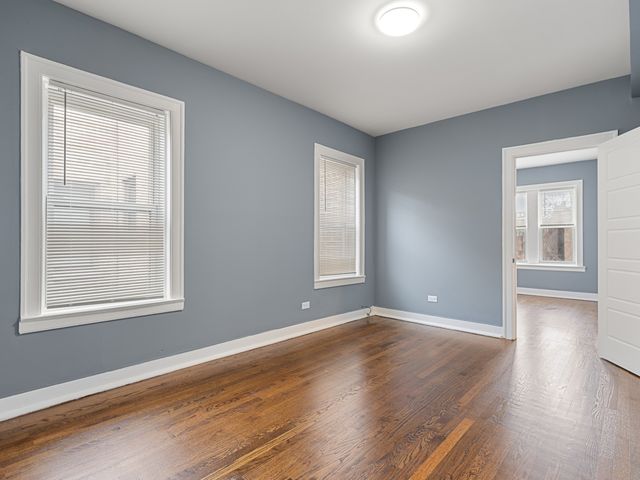 7649 S Yates Boulevard 3, Chicago, IL 60649