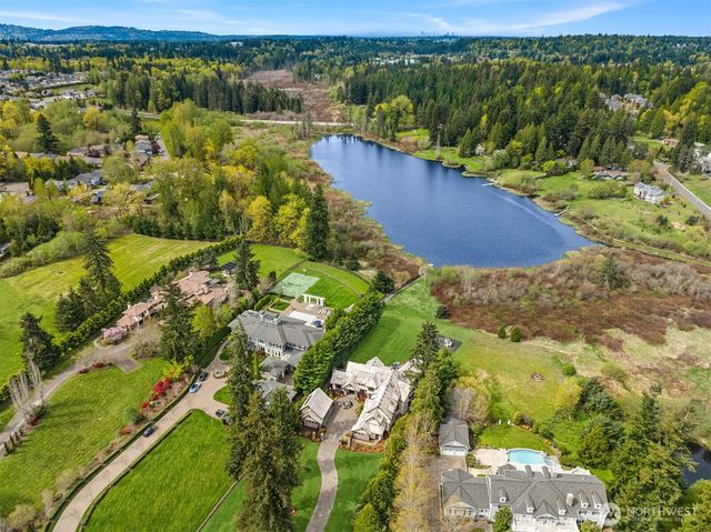 745 250th Lane NE, Sammamish, WA 98074