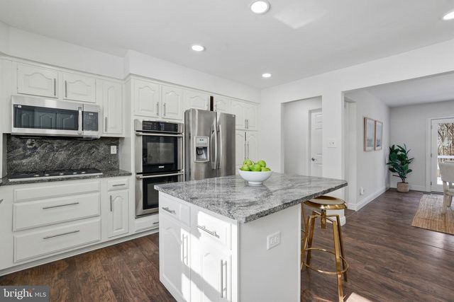 5909 ONE PENNY DR, Fairfax Station, VA 22039