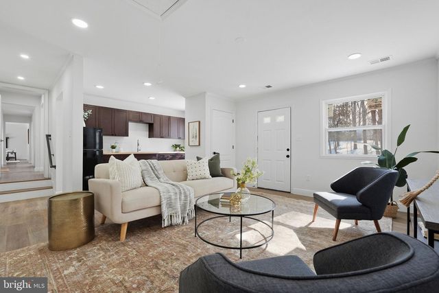 5909 ONE PENNY DR, Fairfax Station, VA 22039