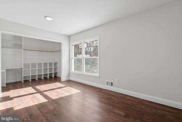 5909 ONE PENNY DR, Fairfax Station, VA 22039