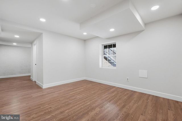 5909 ONE PENNY DR, Fairfax Station, VA 22039