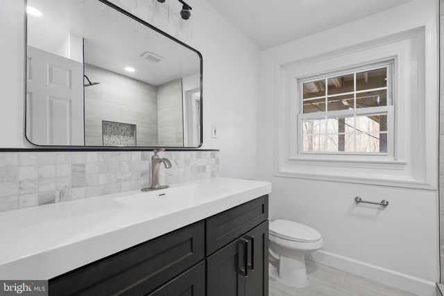 5909 ONE PENNY DR, Fairfax Station, VA 22039