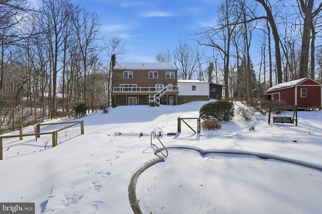 5909 ONE PENNY DR, Fairfax Station, VA 22039