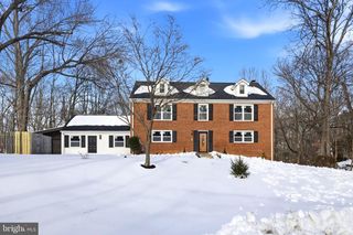 5909 ONE PENNY DR, Fairfax Station, VA 22039