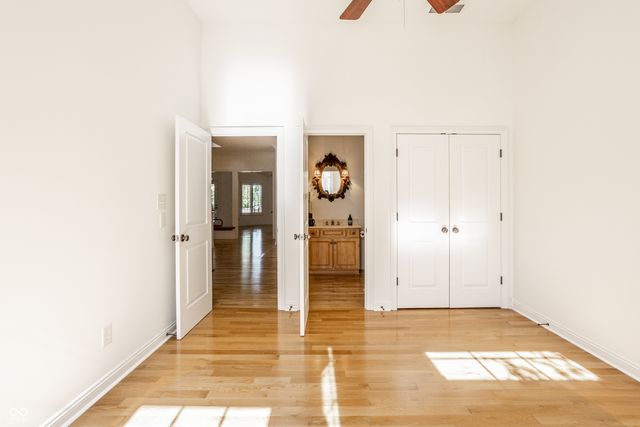 8124 Gwinnett Place, Indianapolis, IN 46250