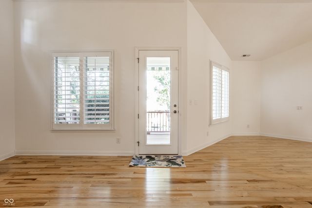 8124 Gwinnett Place, Indianapolis, IN 46250