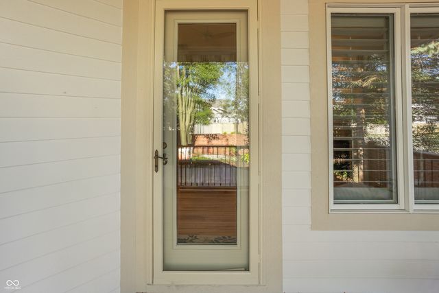 8124 Gwinnett Place, Indianapolis, IN 46250