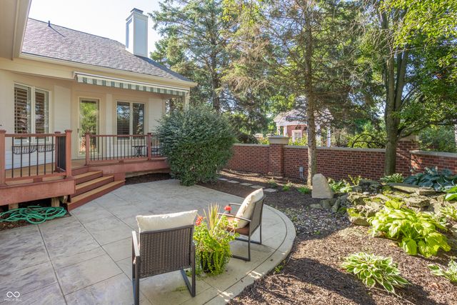 8124 Gwinnett Place, Indianapolis, IN 46250