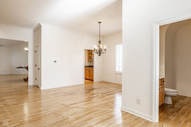 8124 Gwinnett Place, Indianapolis, IN 46250