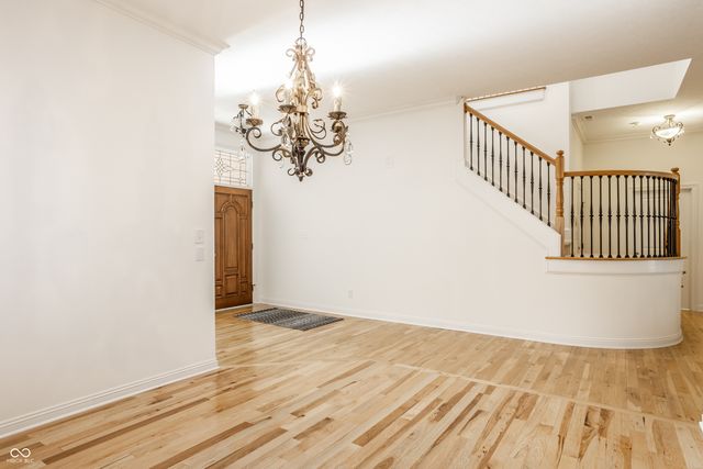 8124 Gwinnett Place, Indianapolis, IN 46250