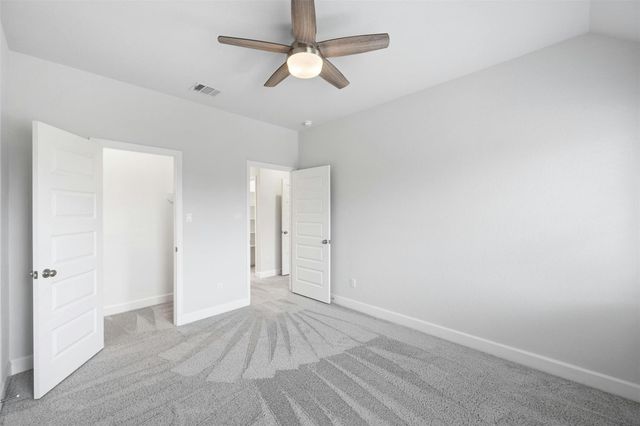 924 Azul Lagoon DR, Leander, TX 78641