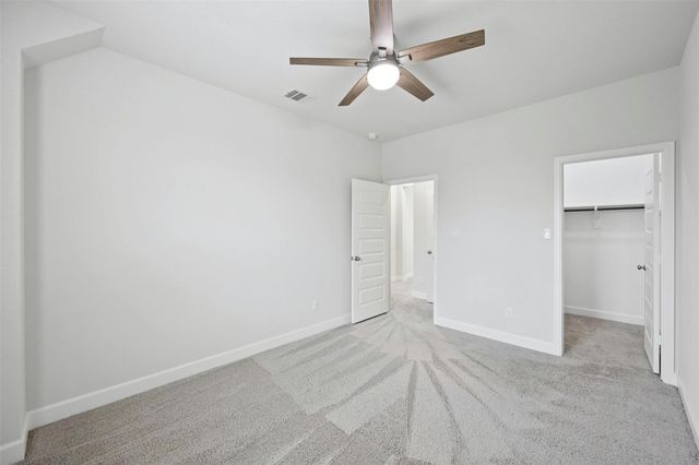 924 Azul Lagoon DR, Leander, TX 78641