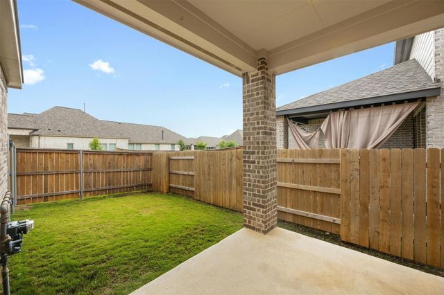 924 Azul Lagoon DR, Leander, TX 78641