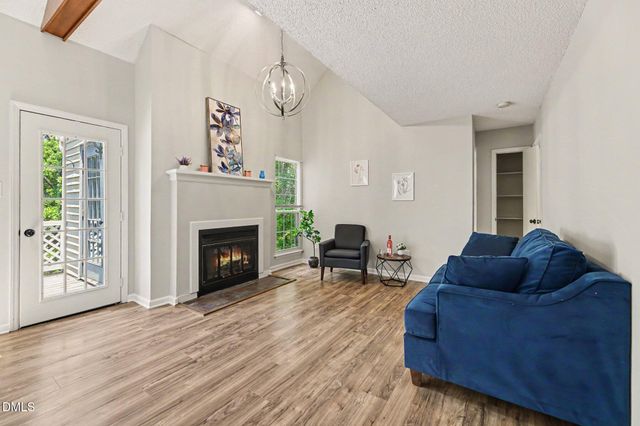 503 Gooseneck Drive B6, Cary, NC 27513