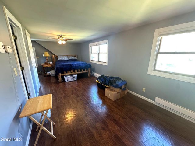 26 E Wiggand Drive, Bethlehem, NY 12077