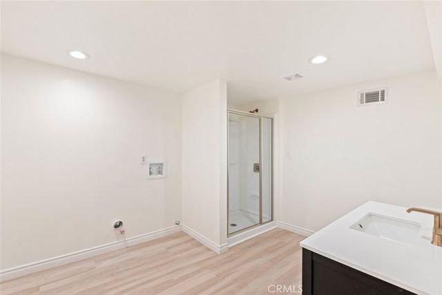 27508 School, Lake Arrowhead, CA 92352