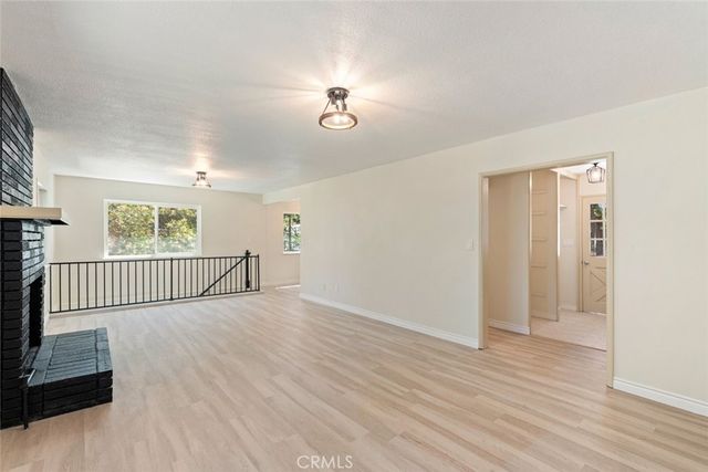 27508 School, Lake Arrowhead, CA 92352