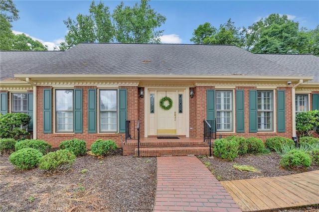 1140 Azalea Circle SE, Conyers, GA 30013