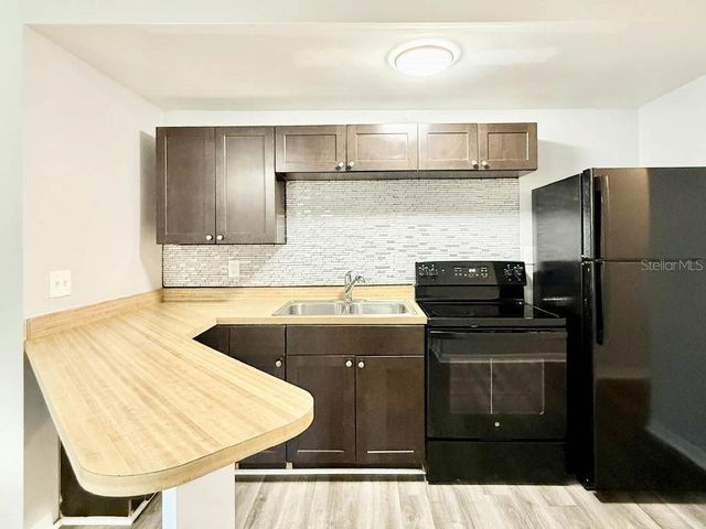 725 14TH AVENUE S, St Petersburg, FL 33701