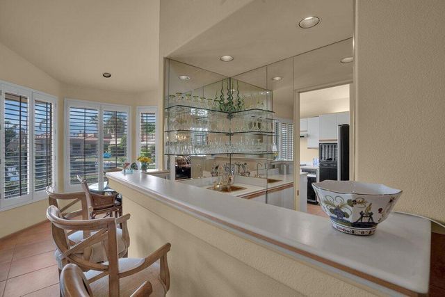 9 Lake Shore Drive, Rancho Mirage, CA 92270