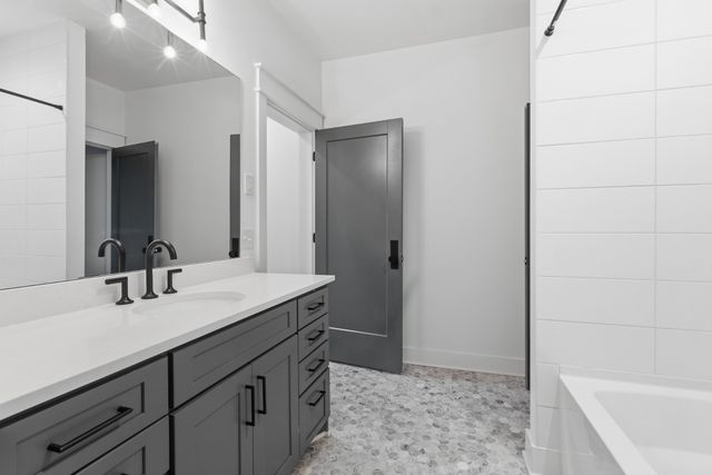 4416A Lealand Ln, Nashville, TN 37204