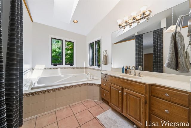 6572 Haines Lane, West Olive, MI 49460