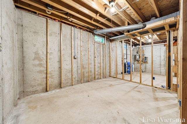 6572 Haines Lane, West Olive, MI 49460