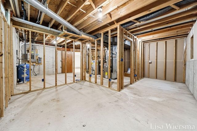 6572 Haines Lane, West Olive, MI 49460