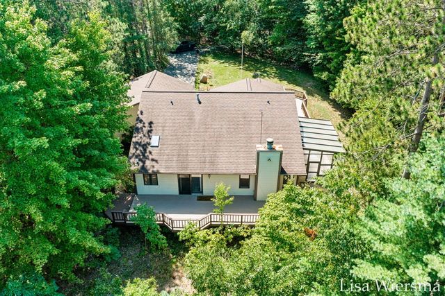 6572 Haines Lane, West Olive, MI 49460