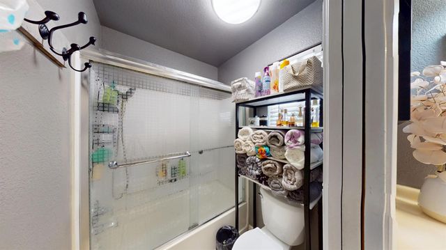 1617 Charlottesville Ln, Ceres, CA 95307