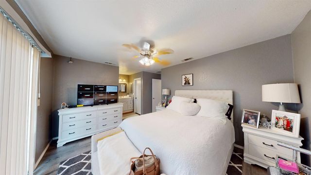 1617 Charlottesville Ln, Ceres, CA 95307