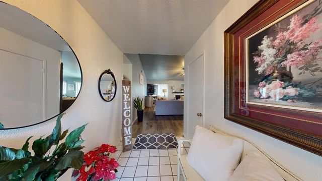 1617 Charlottesville Ln, Ceres, CA 95307