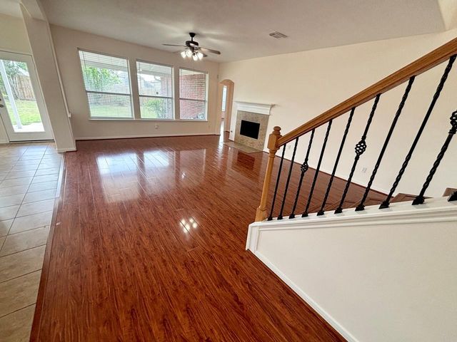 21207 Maybrook Manor Lane, Richmond, TX 77407