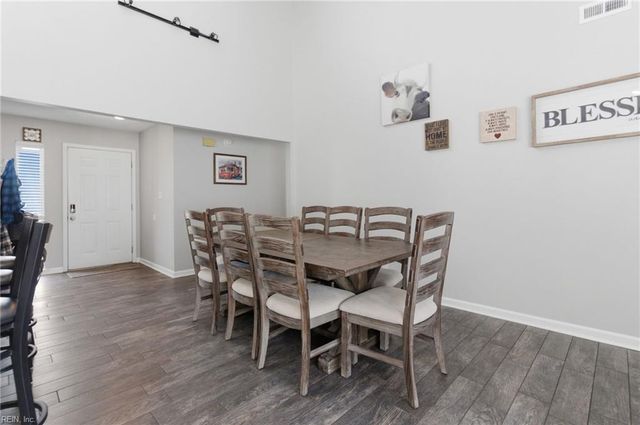 5341 Beaufain BLVD, Virginia Beach, VA 23464