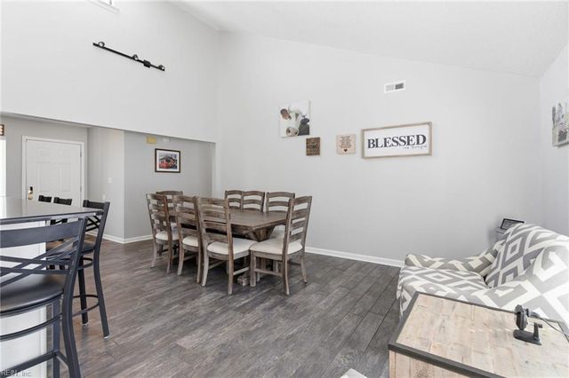 5341 Beaufain BLVD, Virginia Beach, VA 23464