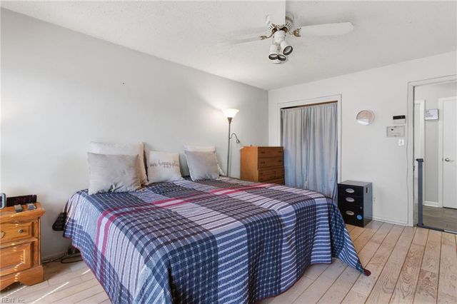 5341 Beaufain BLVD, Virginia Beach, VA 23464