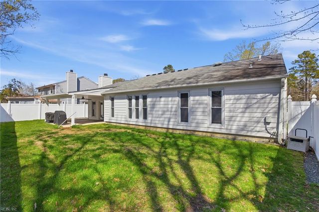 5341 Beaufain BLVD, Virginia Beach, VA 23464