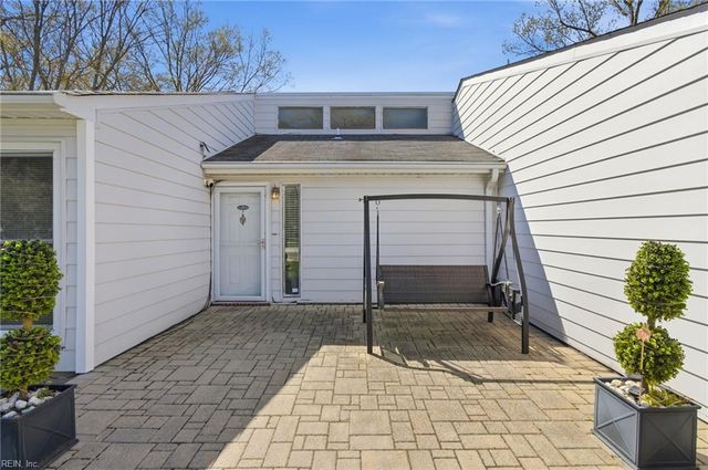 5341 Beaufain BLVD, Virginia Beach, VA 23464