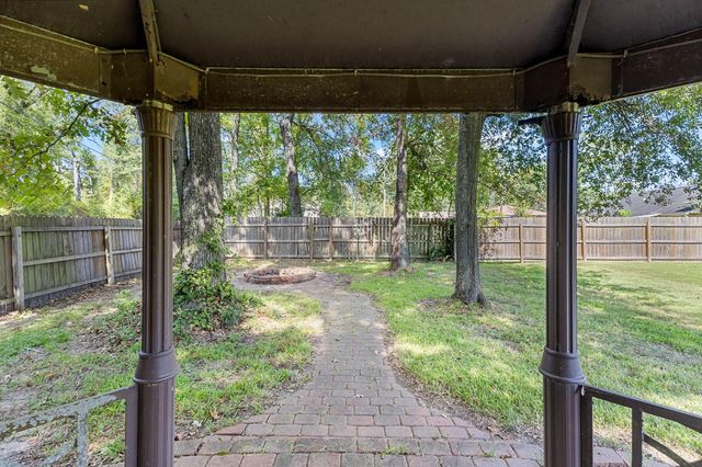 1464 N Lewis Drive, Orange, TX 77632