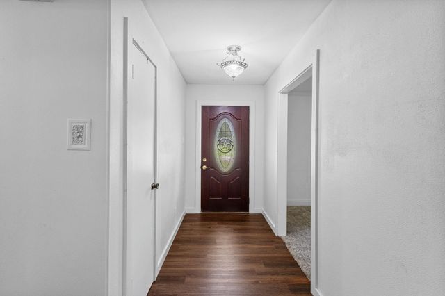 1464 N Lewis Drive, Orange, TX 77632