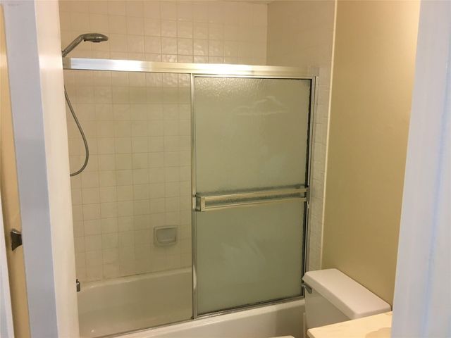 12060 NW 11th Street 12060, Pembroke Pines, FL 33026