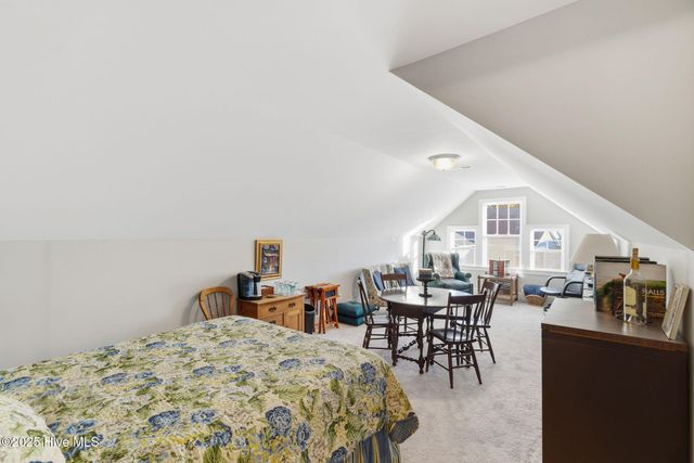 513 Oneida Lake Road, Wilmington, NC 28401