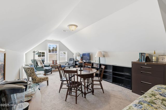 513 Oneida Lake Road, Wilmington, NC 28401