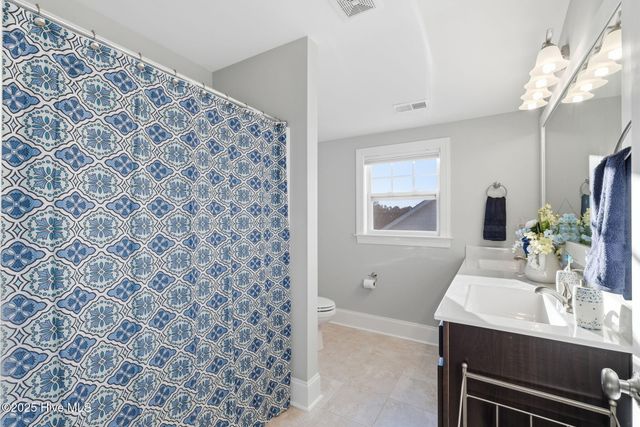 513 Oneida Lake Road, Wilmington, NC 28401